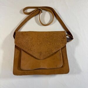 Elegant Brown Leather Shoulder Bag